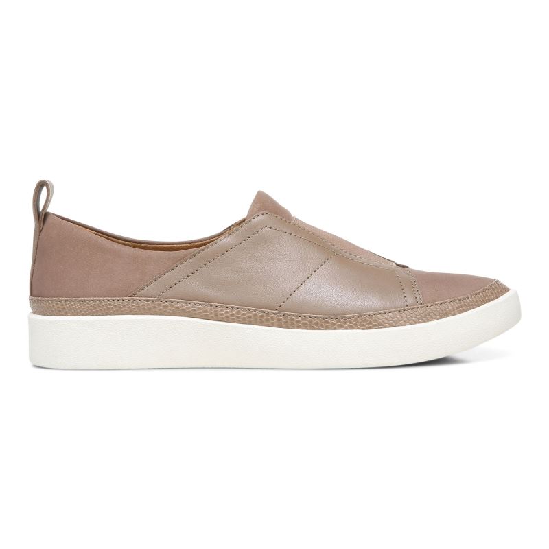 Vionic Zinah Slip on Sneaker Barna | ZRJ8zdYm